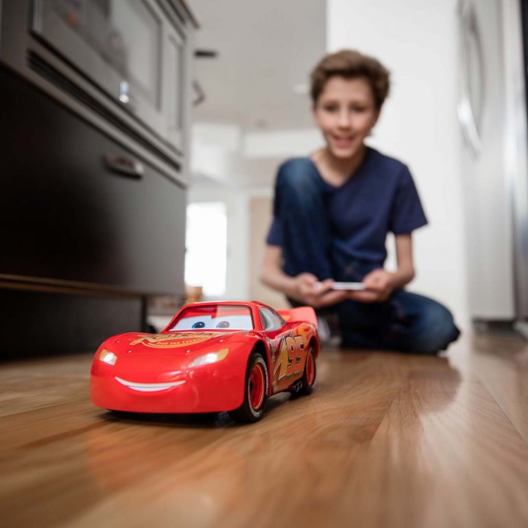 Disney Pixar Cars 3 Lightning McQueen iPhone Australia