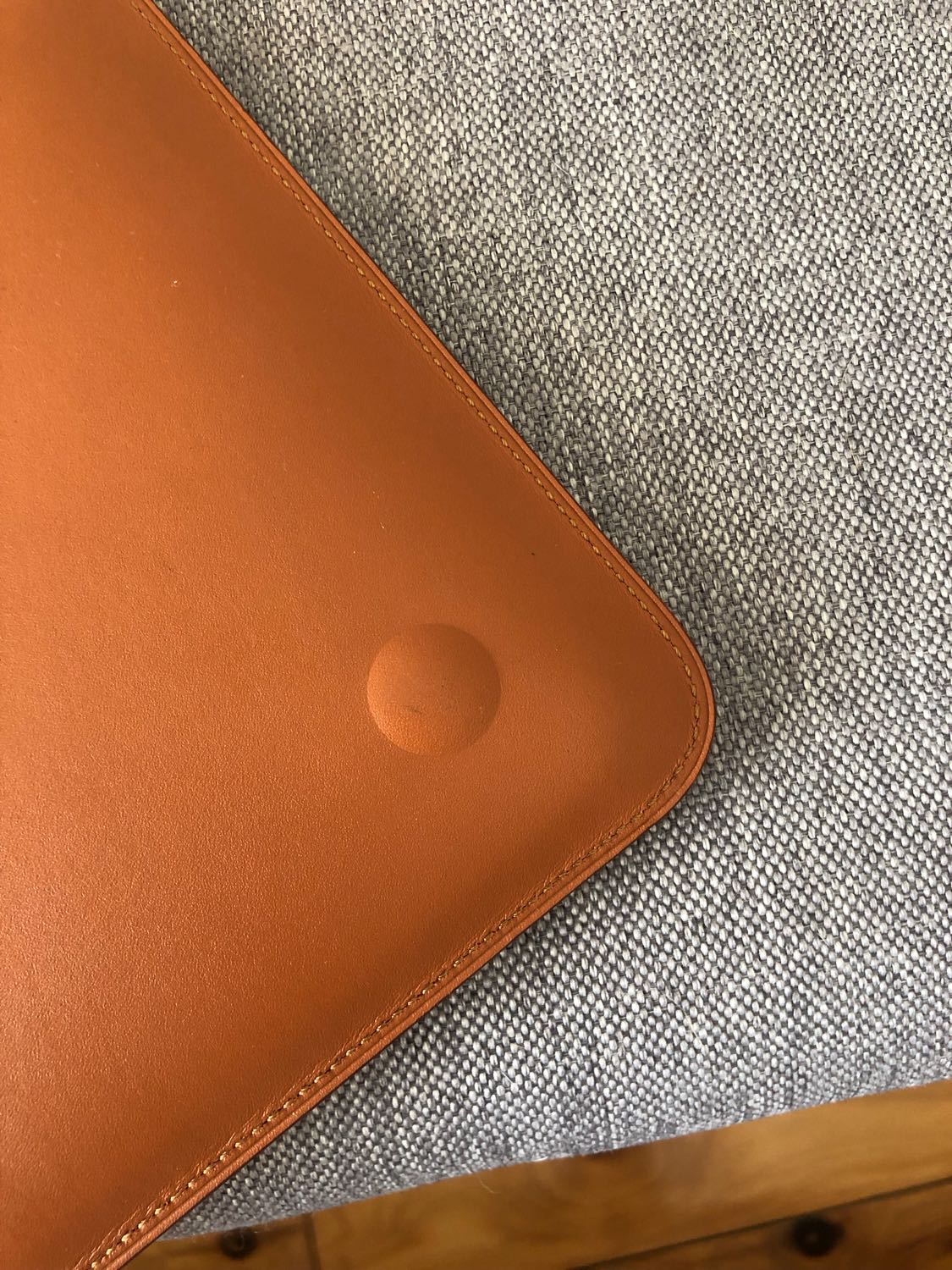 Leather Sleeve for 13?inch MacBook Pro Saddle Brown base