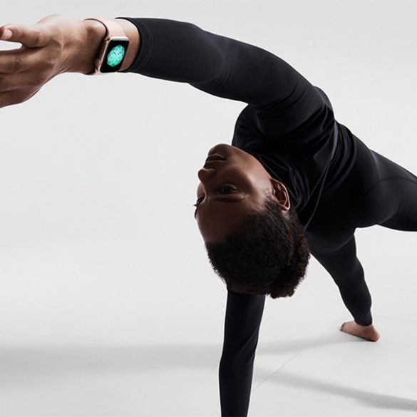 Yoga workout with Apple Watch Series 4