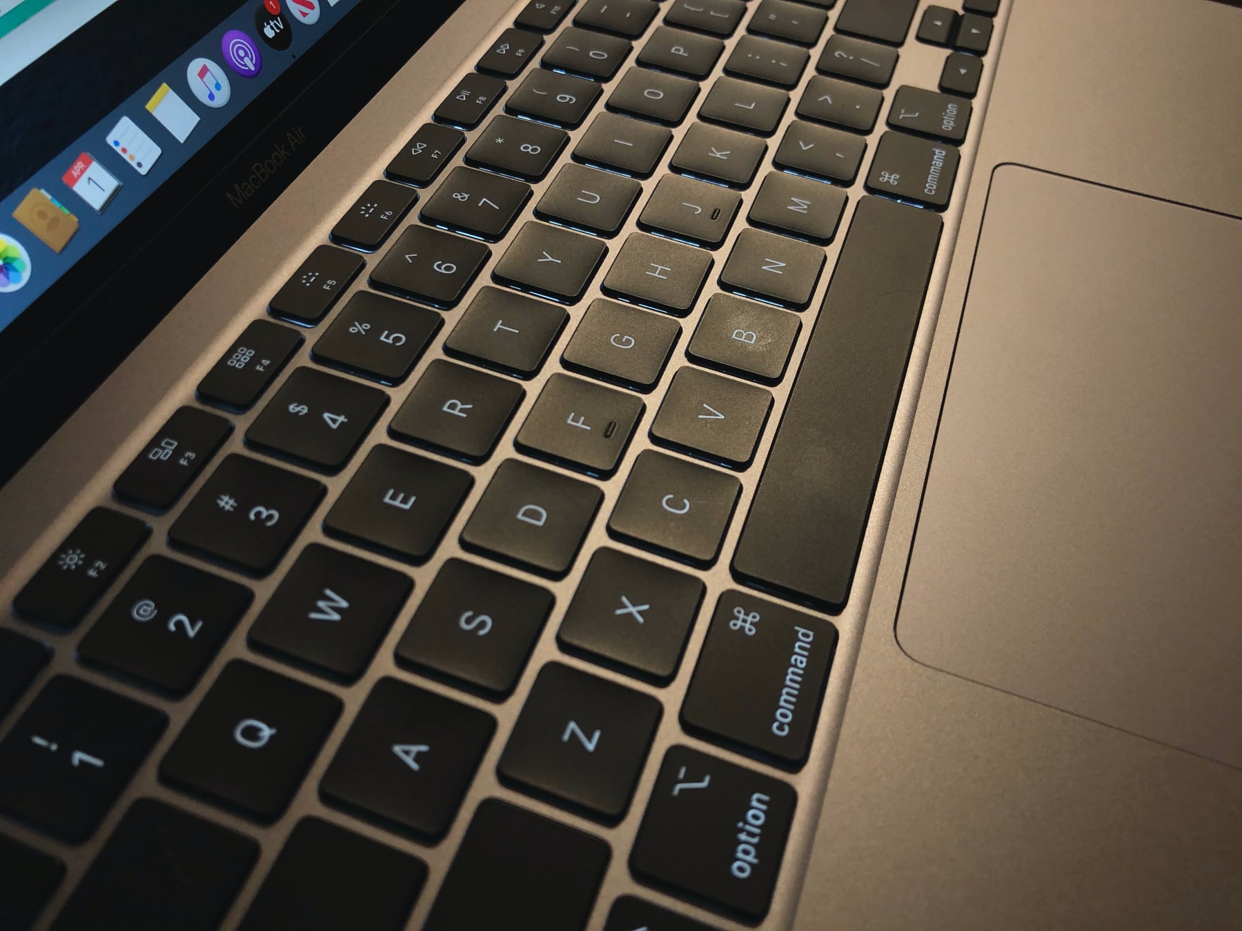 apple magic keyboard for macbook air