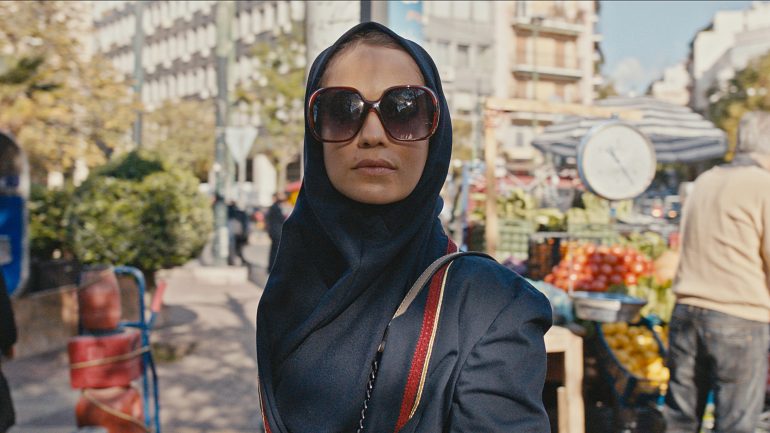 Apple Premiere Thriller Tehran